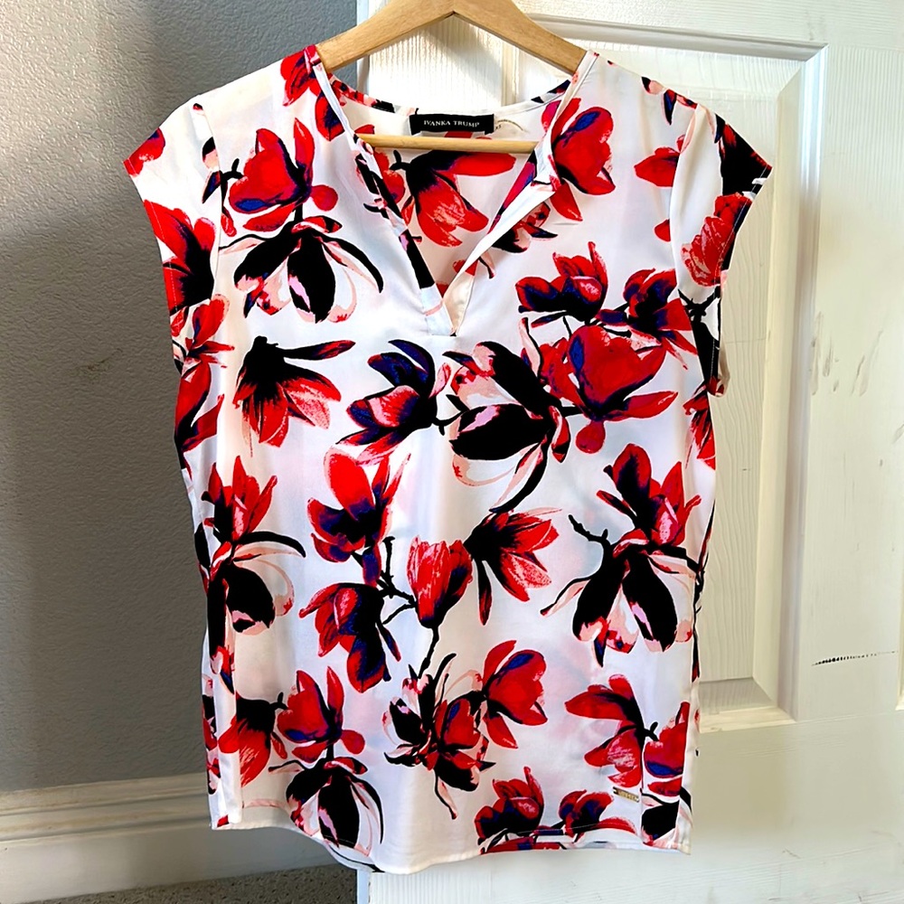 Ivanka Trump sleeveless top